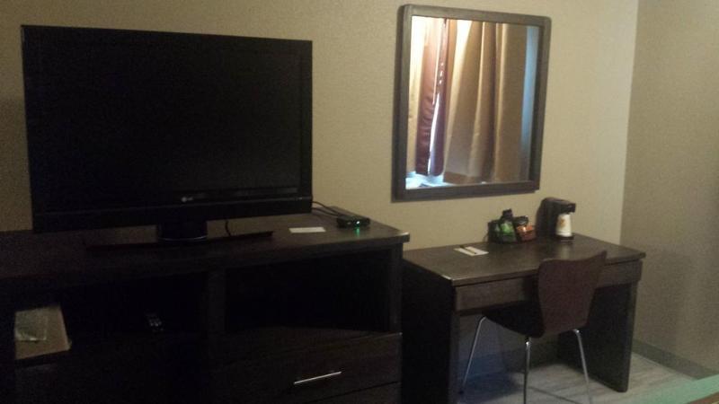 Super 8 By Wyndham Redding Hotel Buitenkant foto